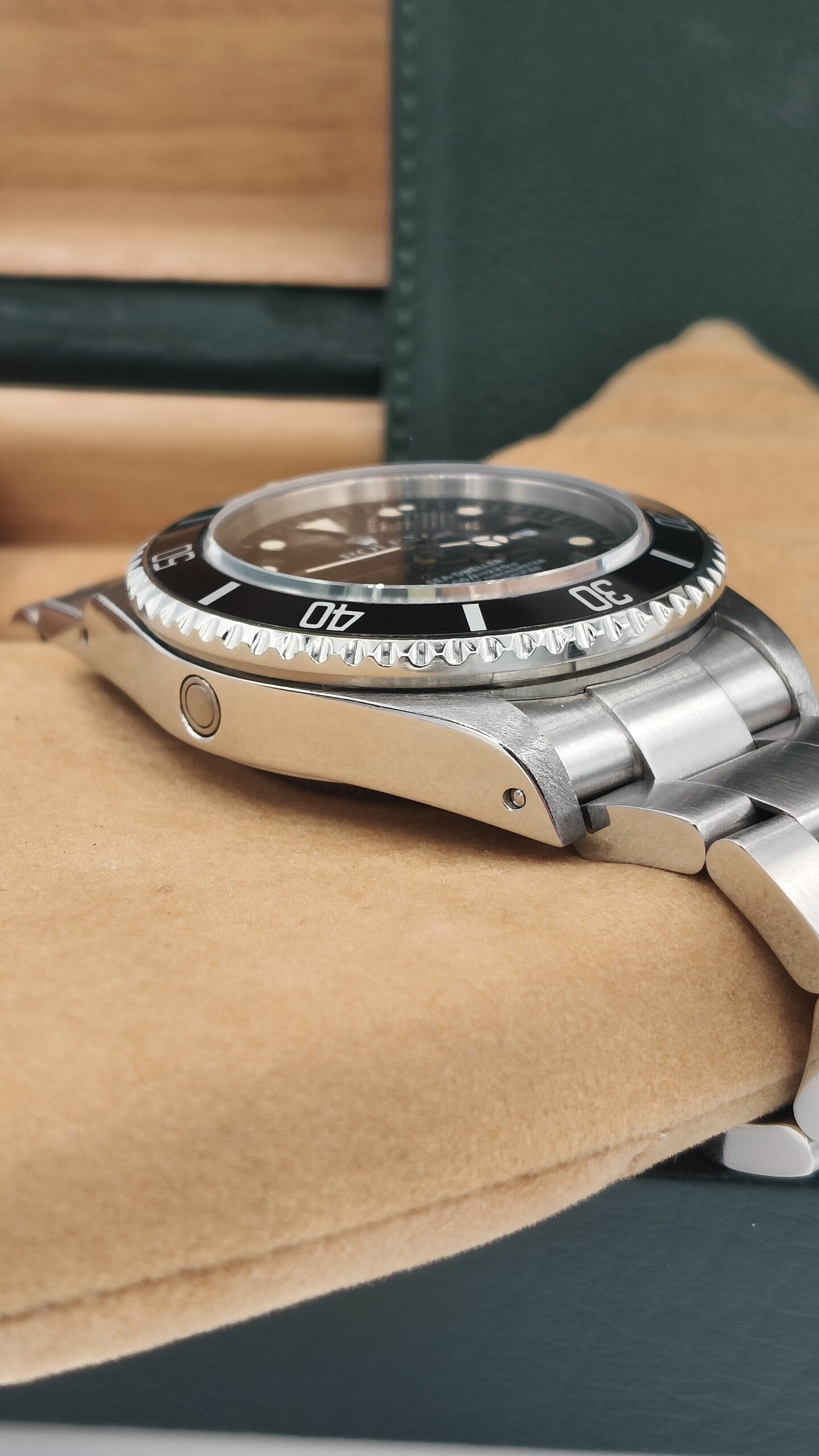 Rolex Sea-Dweller 16660 Spider - immagine 3